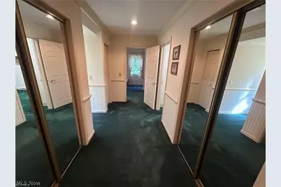 9230 Amber Wood Drive, Kirtland, OH 44094 - Photo 18