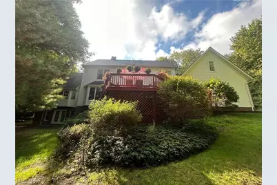 9230 Amber Wood Drive, Kirtland, OH 44094 - Photo 8