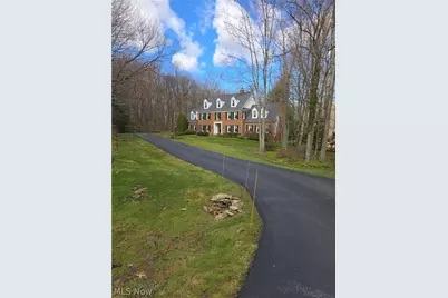 9230 Amber Wood Drive, Kirtland, OH 44094 - Photo 2