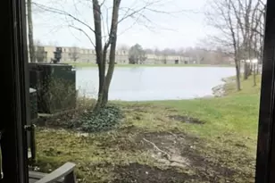 9660 Cove Dr, North Royalton, OH 44133 - Photo 10