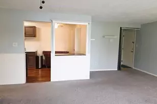 9660 Cove Dr, North Royalton, OH 44133 - Photo 4