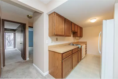 3265 Mayfield Road #29, Cleveland Heights, OH 44118 - Photo 12