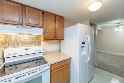 3265 Mayfield Road #29, Cleveland Heights, OH 44118 - Photo 18