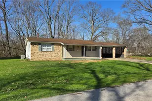 22 Mill Stream Rd, Elizabeth, WV 26143 - Photo 2