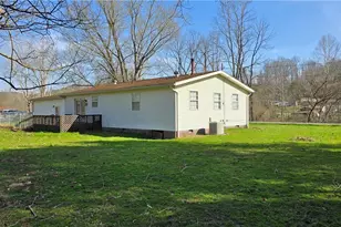 22 Mill Stream Rd, Elizabeth, WV 26143 - Photo 4