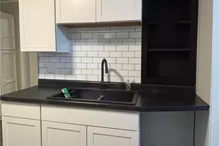 122 5th St SW, New Philadelphia, OH 44663 - Photo 12