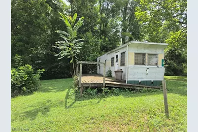 99 E Apple Blossom Way, Elizabeth, WV 26143 - Photo 6