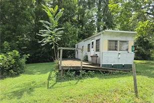 99 E Apple Blossom Wy, Elizabeth, WV 26143 - Photo 6
