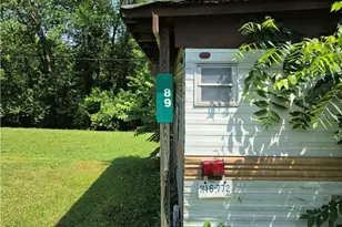 99 E Apple Blossom Wy, Elizabeth, WV 26143 - Photo 12
