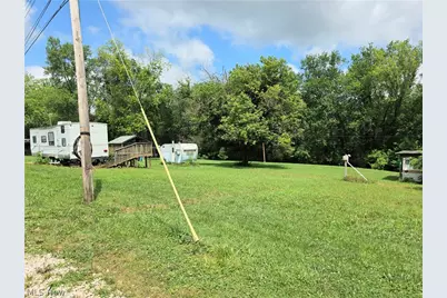 99 E Apple Blossom Way, Elizabeth, WV 26143 - Photo 18