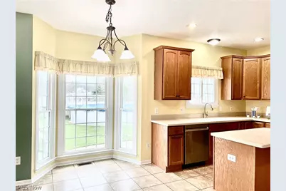 8820 Chaucer Boulevard, Grandview Heights, OH 44147 - Photo 4