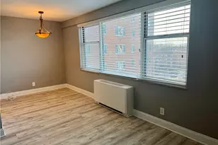 11850 Edgewater Dr, Oakwood, OH 44107 - Photo 10