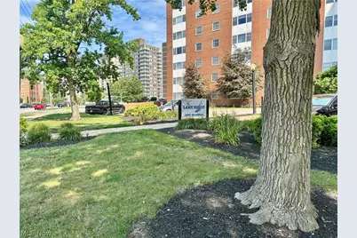 11850 Edgewater Drive, Oakwood, OH 44107 - Photo 20