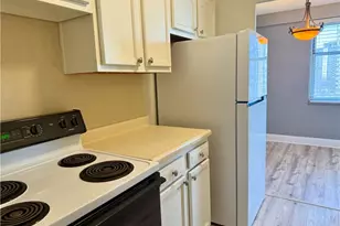 11850 Edgewater Dr, Oakwood, OH 44107 - Photo 6