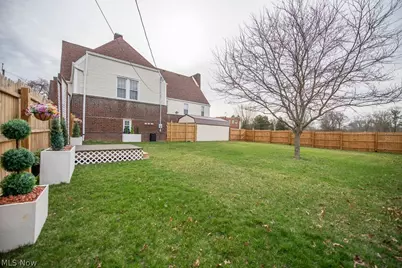 14760 Gaskill Drive NE, Alliance, OH 44601 - Photo 6