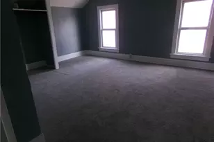 307 N 12th St, Coshocton, OH 43812 - Photo 10