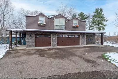 2023 Lakewood Road SW, Sherrodsville, OH 44675 - Photo 2