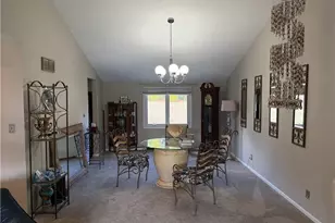 1539 Jacobs Ln, Kent, OH 44240 - Photo 10