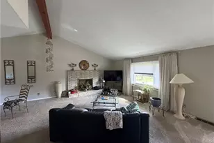 1539 Jacobs Ln, Kent, OH 44240 - Photo 8