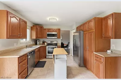 32430 N Roundhead Drive, Solon, OH 44139 - Photo 16