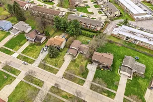 32430 N Roundhead Dr, Solon, OH 44139 - Photo 36