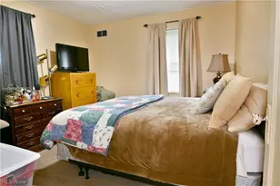 218 Upland Ave, Youngstown, OH 44504 - Photo 38