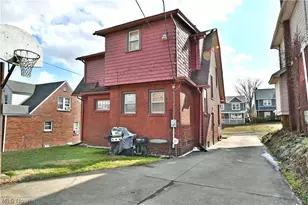 218 Upland Ave, Youngstown, OH 44504 - Photo 50