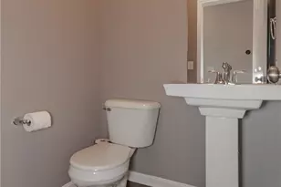7805 Overton Dr, Mentor, OH 44060 - Photo 4
