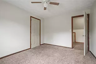 412 Orchard Ave, Niles, OH 44446 - Photo 16