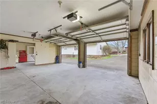 901 N Marion Ave, Louisville, OH 44641 - Photo 48