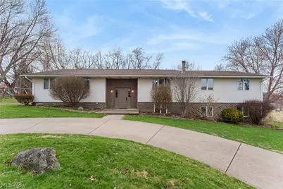 901 N Marion Avenue, Louisville, OH 44641 - Photo 2