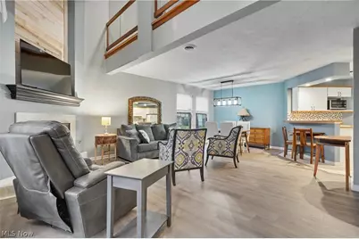 1323 Red Tail Hawk Court #4, Youngstown, OH 44512 - Photo 2