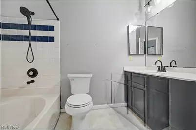 1323 Red Tail Hawk Court #4, Youngstown, OH 44512 - Photo 22