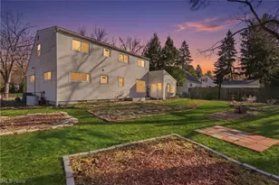 722 Avondale St, Kent, OH 44240 - Photo 2