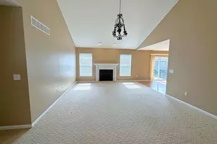 613 Ericston Ct, Painesville, OH 44077 - Photo 2