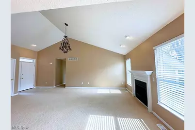 613 Ericston Court, Painesville, OH 44077 - Photo 4
