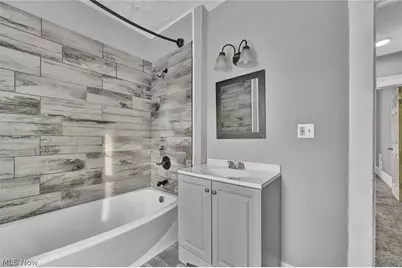 12824 Woodside Avenue, Loveland, OH 44108 - Photo 4