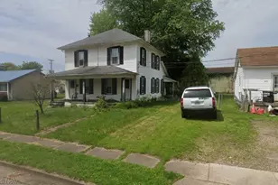 508 Martin Luther King Dr, Newcomerstown, OH 43832 - Photo 2