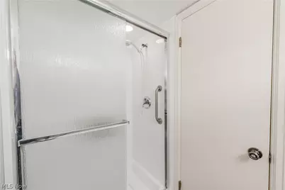 22701 Center Ridge Road #207, Rocky River, OH 44116 - Photo 14