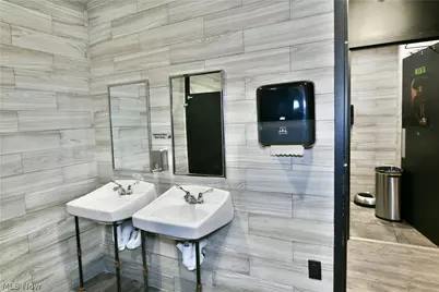 24 N Phelps Street, Youngstown, OH 44503 - Photo 22