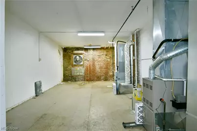 24 N Phelps Street, Youngstown, OH 44503 - Photo 40