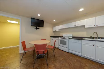 10218 Ridgeview Court, Streetsboro, OH 44241 - Photo 36