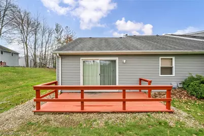 9841 Brookline Oval, Strongsville, OH 44136 - Photo 32