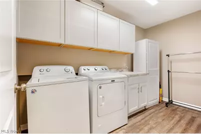 1054 East Avenue, Tallmadge, OH 44278 - Photo 18