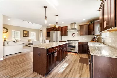 1054 East Avenue, Tallmadge, OH 44278 - Photo 14