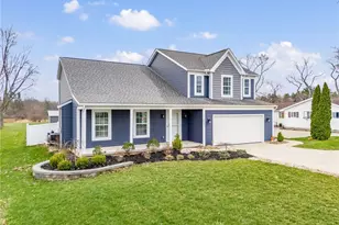 1054 East Ave, Tallmadge, OH 44278 - Photo 2