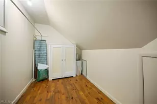 13019 Darlington Ave, Garfield Heights, OH 44125 - Photo 18