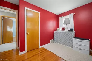 13019 Darlington Ave, Garfield Heights, OH 44125 - Photo 24