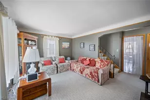 13019 Darlington Ave, Garfield Heights, OH 44125 - Photo 6