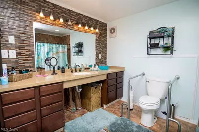 531 W 44th Street, Shadyside, OH 43947 - Photo 12